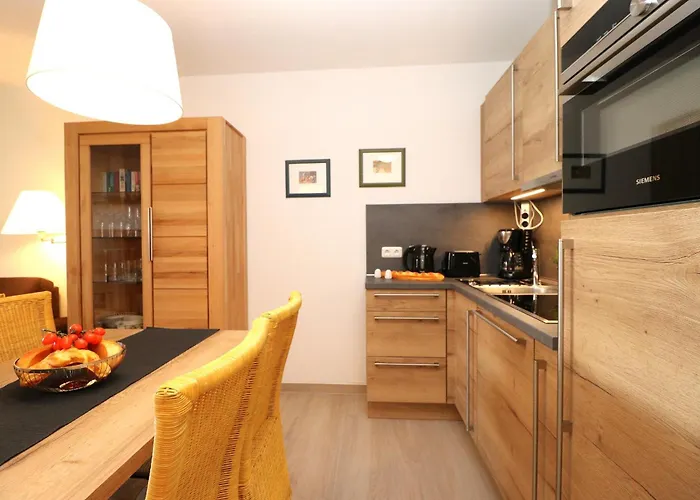 Oewern Diek App 02 Wustrow (Fischland)